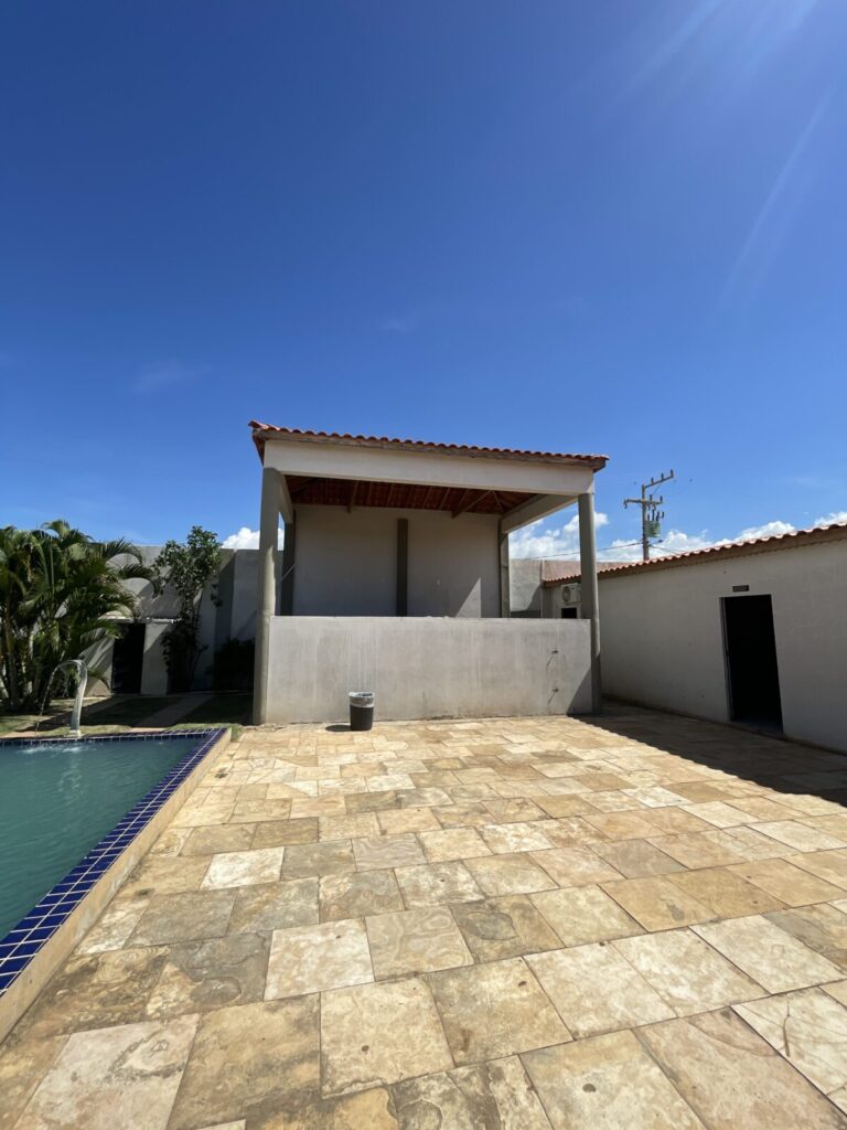 Área de Lazer à Venda